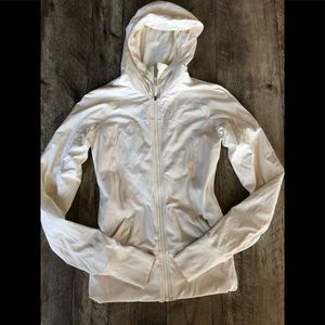 lululemon athletica Tops - Lululemon in flux jacket size 6 lululemon athletica Tops - Lululemon in flux jacket size 6